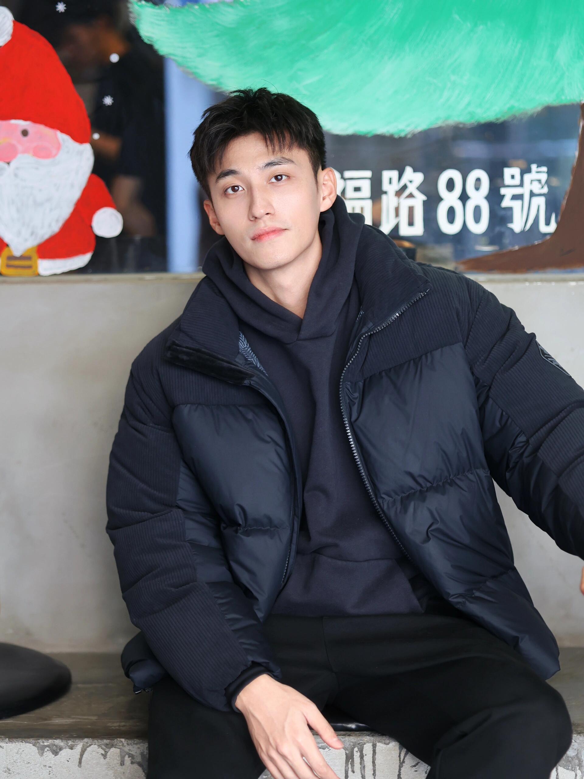 冬日男生帅气的搭配 保暖又时尚