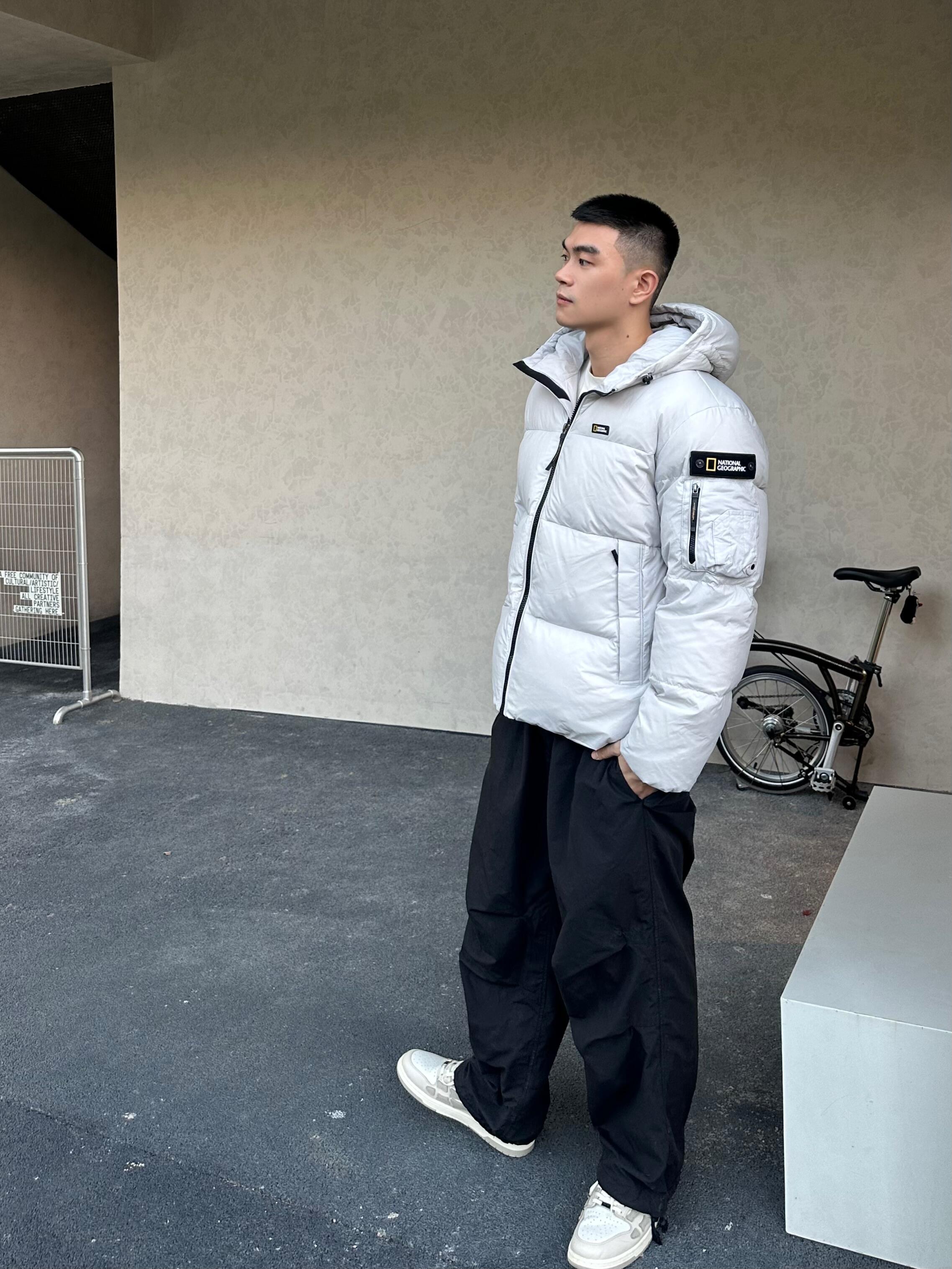 寒冬有“羽”，温暖随行