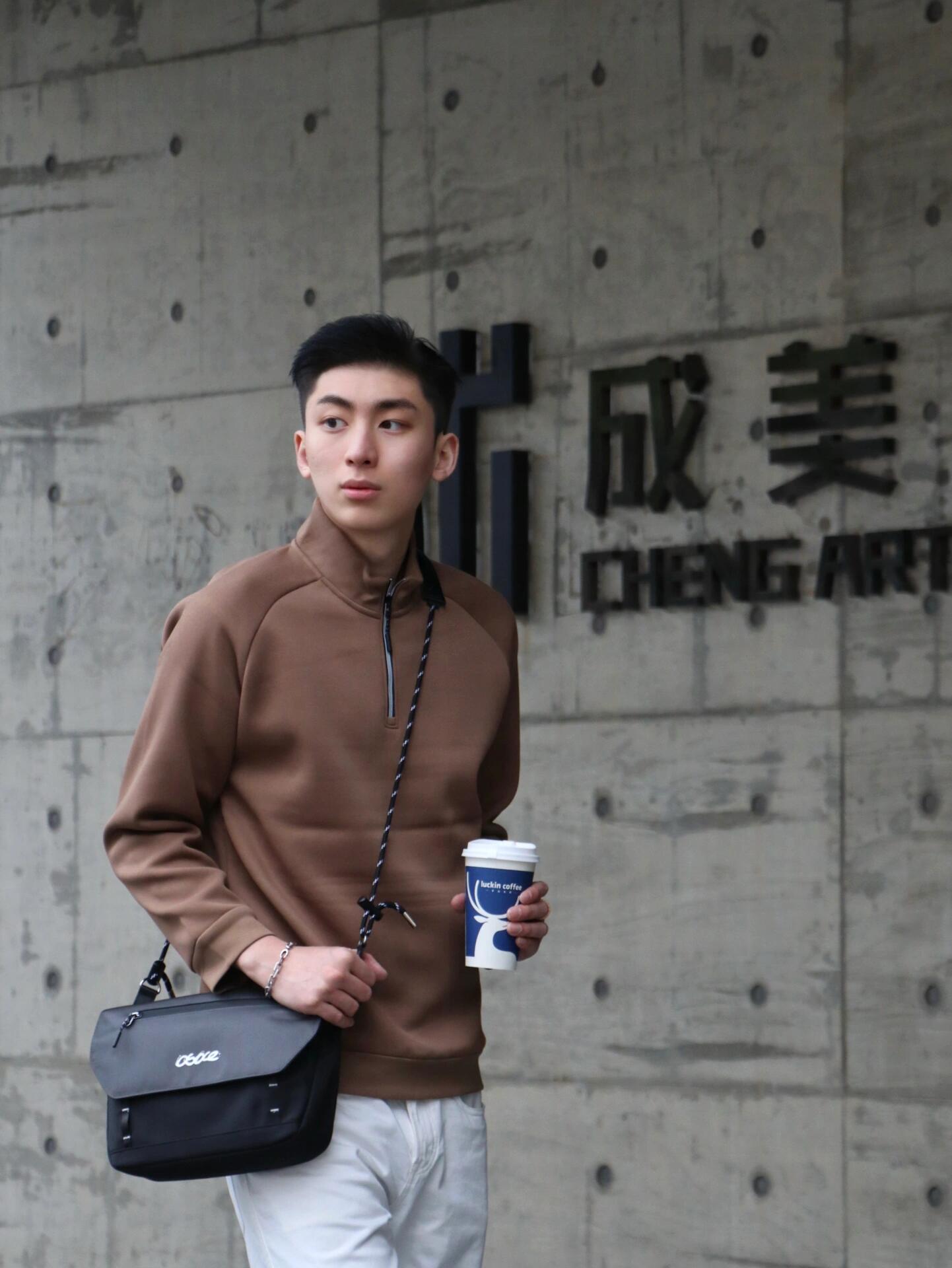 冬日暖男穿搭指南:邂逅今日温柔绅士风 冬日暖男穿搭指南:邂逅今日温柔绅士风