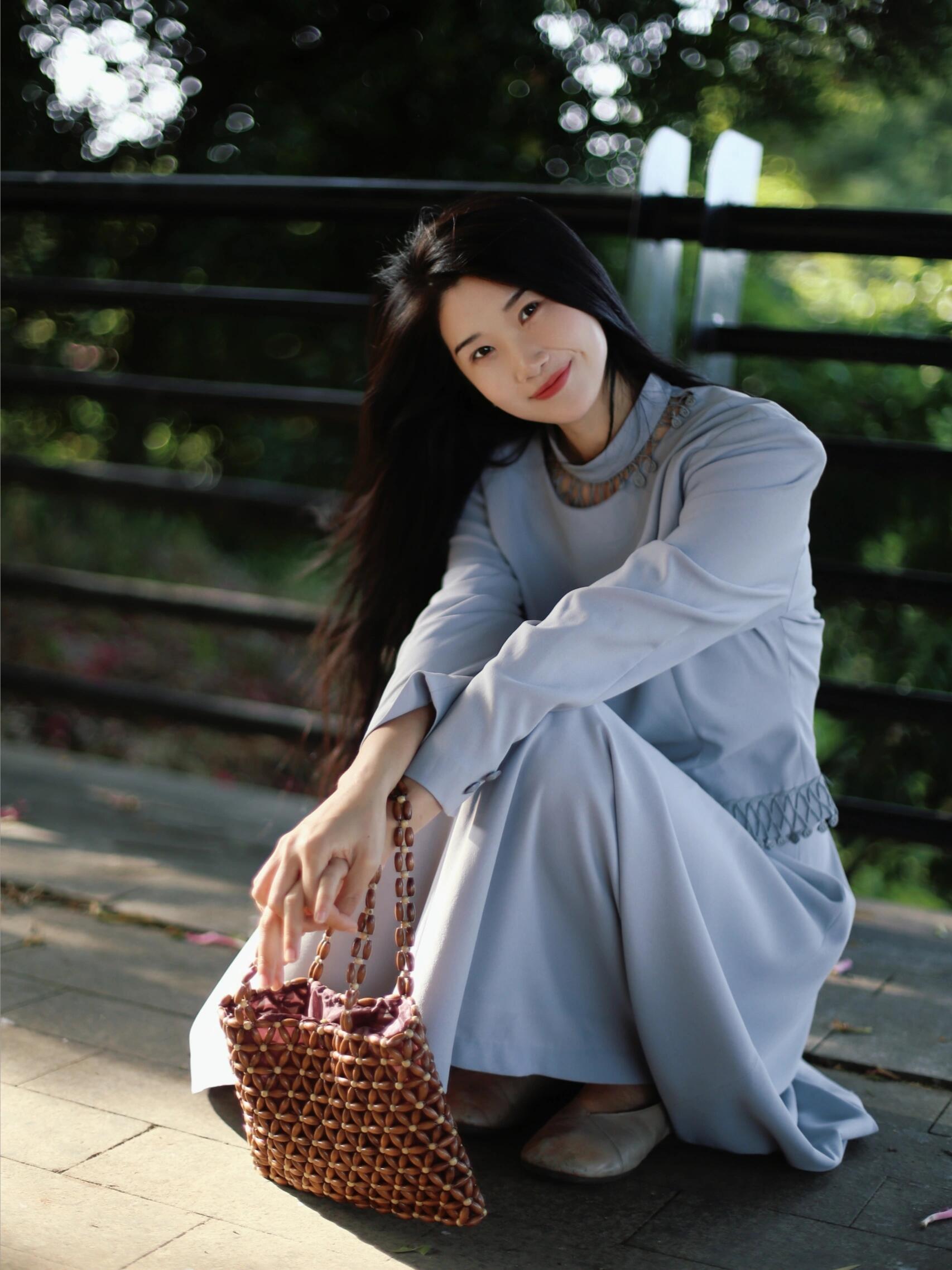 穿衣法则:拥抱自我,穿出本真 穿衣法则:拥抱自我,穿出本真